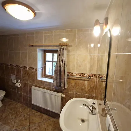 Pod Panskym Vrchem بيت للعطل